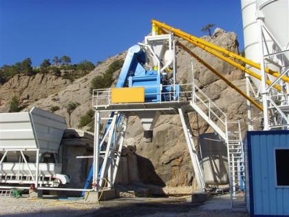 Installations with POFER screw conveyors